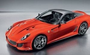 Découvrir la ferrari Omologata