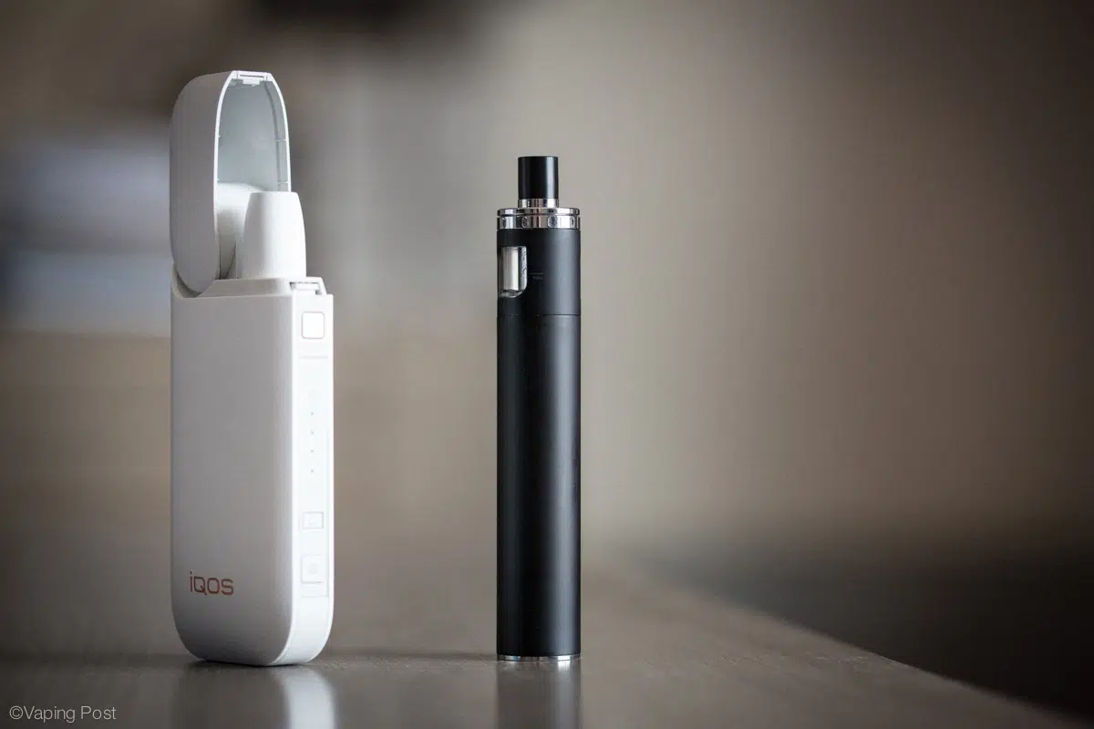 Comparaison entre produits à chauffer et cigarettes électroniques